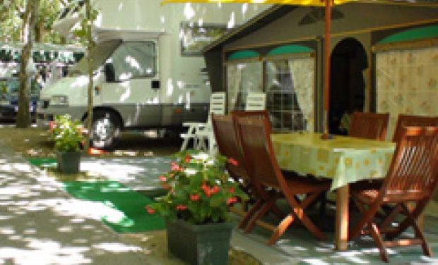 Camping Safari Viale Titano, 130