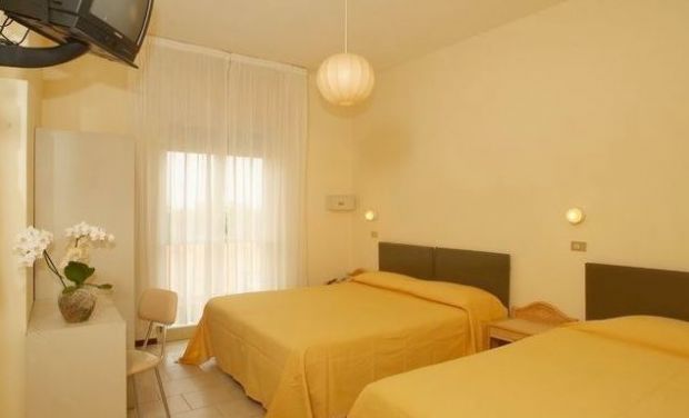 Hotel Lanzoni Via Lucania, 15