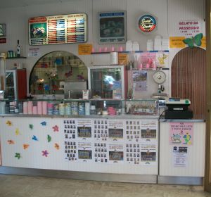 GELATERIA MAMMACARLA